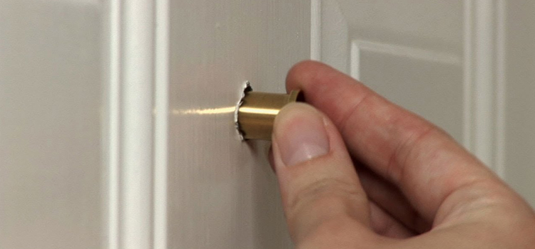 peephole door repair in Alamo